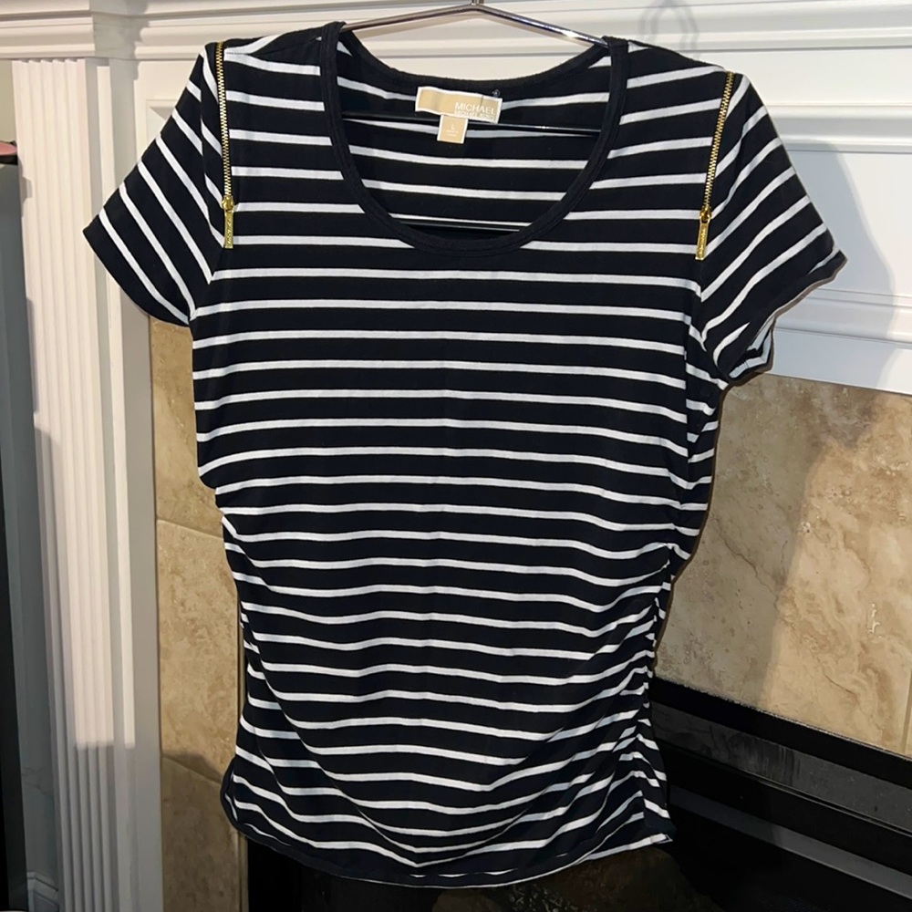 Zipper sleeve Micheal Kors top